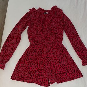 Read cheetah print romper